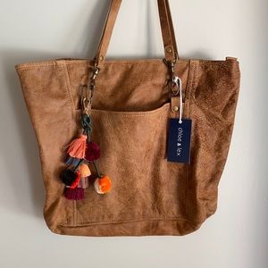 Chloe & Lex Tote Overnight Bag Pop Pom Tassle